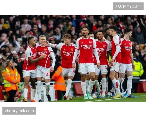 阿森纳在英超激战中表现稳健，继续追逐冠军梦想