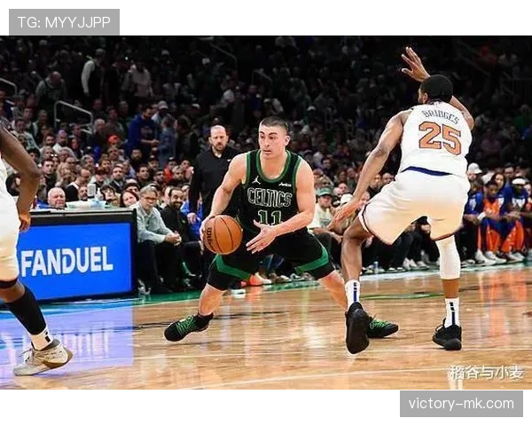 佩顿·普里查德三分提升助攻效率明显拉开球队关键时刻差距