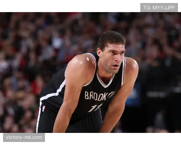 布鲁克·洛佩斯无球牵制力改变雄鹿防守布局